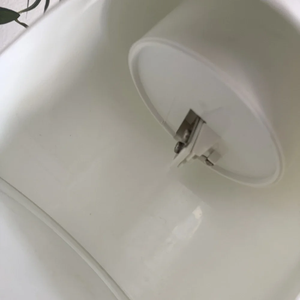 HAWAIICE Snow Cone Machine‎ Manual Hand Crank Ice Shaver Maker White Countertop